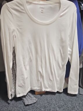 Hanes Women's Long Sleeve Crewneck Tee - White